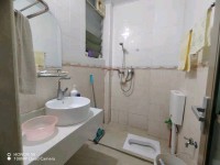 东湖步梯3房低层光线足楼层靓 东兴花园