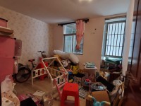 朝阳路繁华路段电梯中层大四房出售 盛源居
