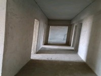 卓信新城华景轩180方四房两厅诚意出售 卓信新城