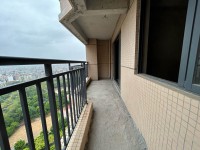 绵登广场南向3房 视野开阔 绵登广场