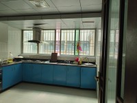 步梯低层   带花园大四房    免迁学 天福花园