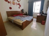 市中心 百胜邨 一小 步梯中层三房 过度 百胜邨