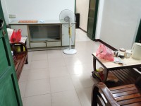红旗路出租两房一厅，部分家私电器，仅租6 龙海大厦