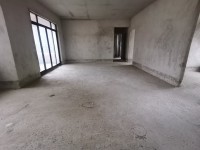 城北花园小区毛坯4房 翡翠华府