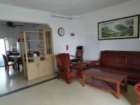 3房2厅2卫，阳台望湖风景，拎包入住 广场华苑
