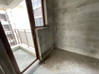 城北电梯三房带7米大阳台，全明屋，凤凰楼 尚品爱琴海