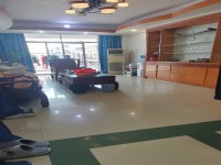 河西名树公园附近，步梯中层，116方精装 泰和豪庭