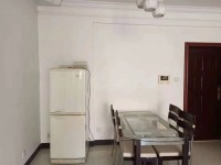 卓信大三房出租，城中心 卓信新城