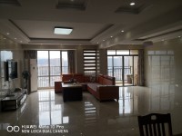 出租东湖广场精装大3房，出入方便 东湖广场