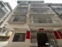 东湖私宅周边配套完善，普通 有钥匙带您看 东湖私宅