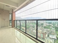 东湖电梯精装60万 豪景苑