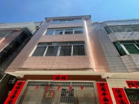 城南地段私宅出售，南北通透 安静 城南地段私宅出售
