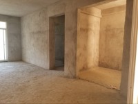电梯靓房，全新装修，户型方正，手快有 锦湖花园