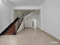 河西私宅站前路联排住宅，前后侧8米路，占 站前路小区