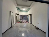 翡翠华府，近学校出入方便 翡翠华府