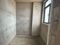 盛世豪庭电梯两房，可毛坯可精装，精装卖3 盛世豪庭