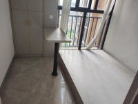 绵登广场南向精装修没入住过3+1房，仅售 绵登广场