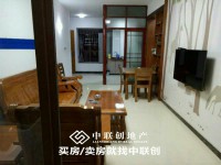 花园小区，温馨两房，拎包入住 尚品爱琴海