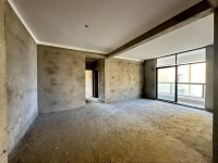 142㎡春江花园紧邻地铁，公交便利 春江花园