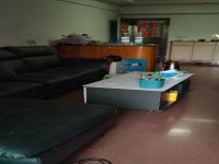 朝阳楼1000元/月，家具电器齐全非常干 朝阳楼