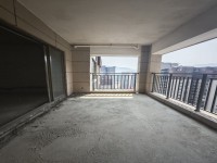 旗峰花园189方大平层南北对流双阳台双套 联兴旗峰花园