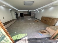 花园酒店附近花园小区电梯全新精装3房可配 银城广场