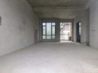 城北新区，配套设施齐全，环境优美 国鼎中央公园