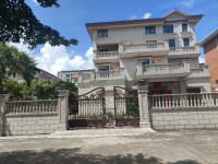 东湖独栋别墅800多平方，花园有400多 东湖山庄白云花园