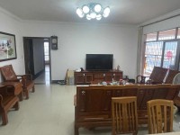 朝阳路锦绣花园精装电梯4房2厅 东南向  锦绣花园
