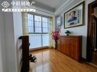 城中精装三房两厅，全家木地板装修，送全家 世纪星河湾
