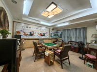 东湖自建房 自带花园 地段出入方便 三面 东湖私宅