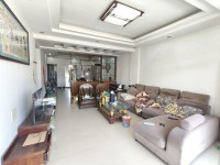 豪华装修3室3厅2卫2阳台，拎包入住，采 鸿福楼