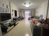 城南步梯中高楼层 送摩托车库 华隆花园