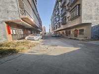 三面飘阳台私宅，独立基础，全明毛坯，证齐 龙岩自建房