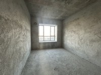 畅达3房2厅，可做4个房，南北对流户型 畅达龙凤山庄