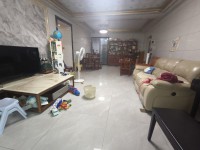 豪装3室2厅2卫2阳台急售，送全屋家电， 银城广场