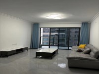 国鼎天悦半岛 全新装修 未出租过两房 1 国鼎天悦半岛花园