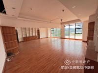 双子星湖景办公室，159平方，35元/平 双子星大厦