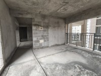 旗峰花园 五房两厅，视野超靓 联兴旗峰花园