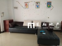 东湖东路 两房两厅 家私电器齐全 拎包入 东湖东路