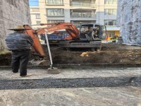 城北私宅占地5X12米，前面路12米，后 城北私宅