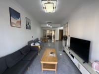 城北新区,精装修2房2厅,房屋新净 尚品名居