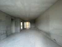 江景房,毛坯4室南北通透,交通便利,舒适 星海湾
