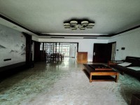 市中心,安静小区,3室2厅2卫2阳台精装 畅达新城龙凤阁
