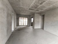 城南花园小区4房，户型靓 联兴旗峰花园