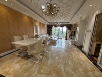 精装，家电齐全，拎包入住 锦湖花园